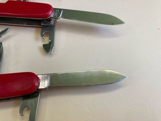 2 Canivetes Victorinox: Huntsman & Camper