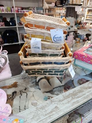 Cestas mimbre multicolor - detail item