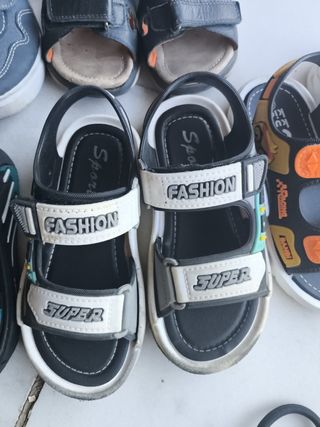 Zapatillas y sandalias niño - 5pares