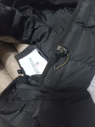 Chaqueta Moncler negra