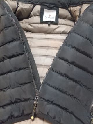 Chaqueta Moncler negra