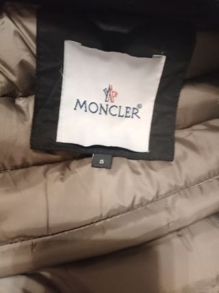 Chaqueta Moncler negra