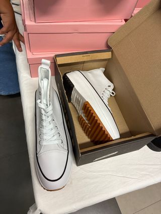 Converse blancas plataforma - talla 41