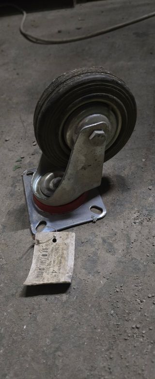 Rueda industrial base de carga