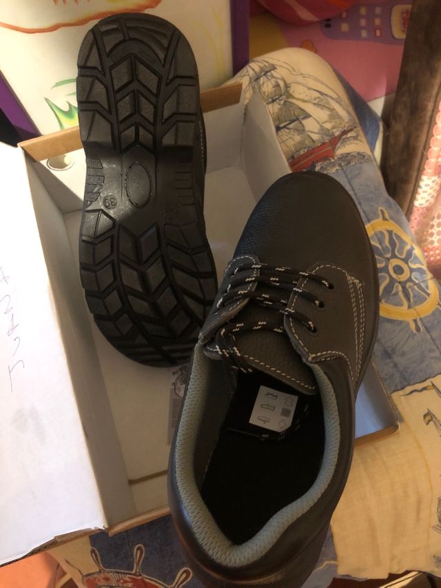 Zapatos seguridad - nº 39