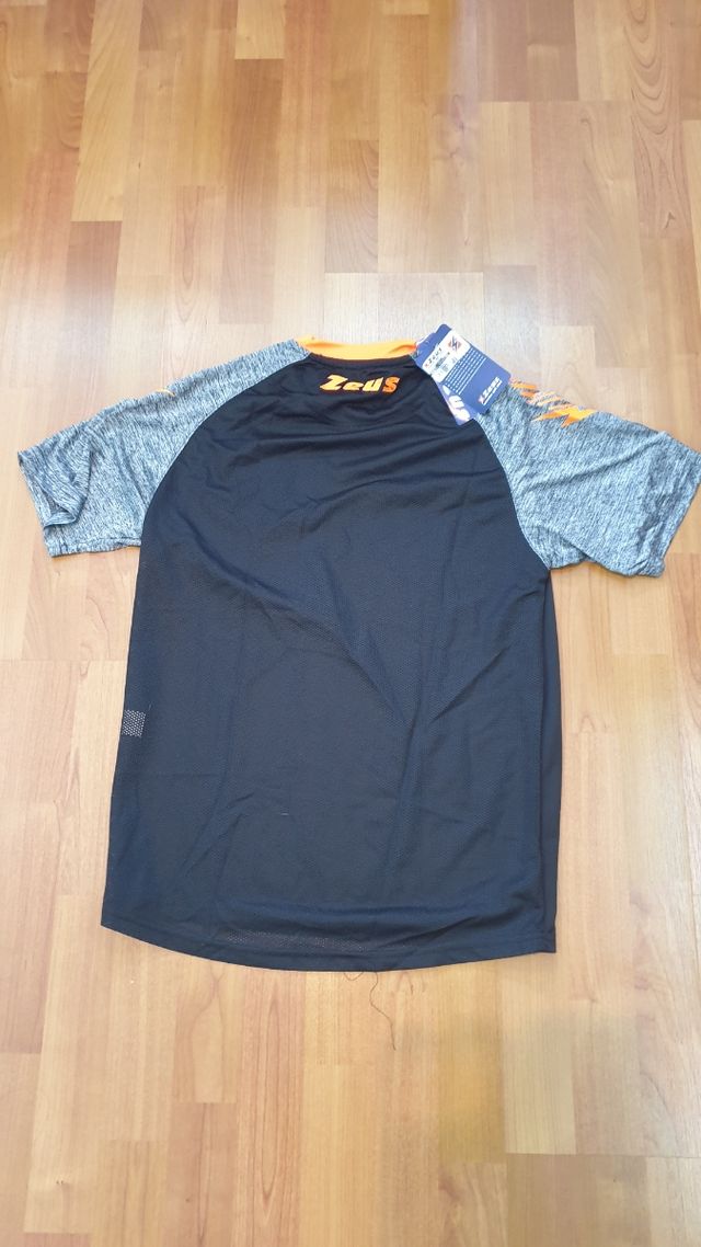Camiseta deportiva Zeus - Negra/Gris