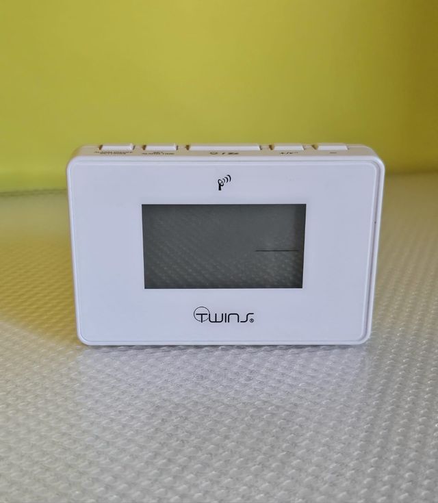 Reloj despertador digital Twins