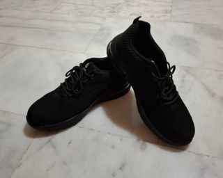 Zapatos deportivos negros - Talla 43