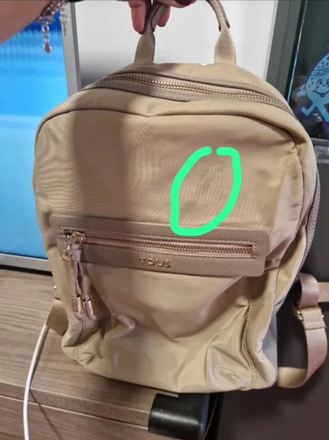 Mochila Tous beige(tiene una pequeña mancha)