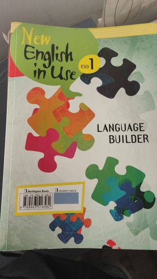 Libro de texto de inglés, escolares colegio Eso y