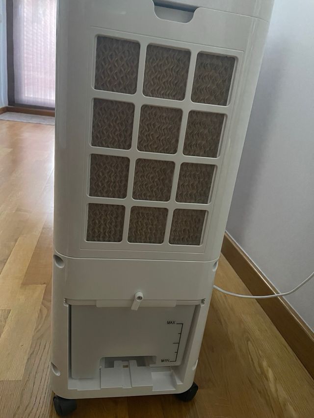 Climatizador Hyundai HVC502800 - 50W