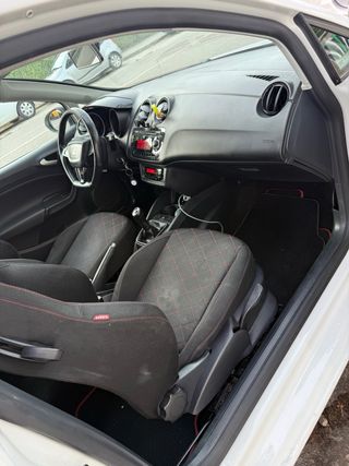SEAT BOCANEGRA AÑO 2012