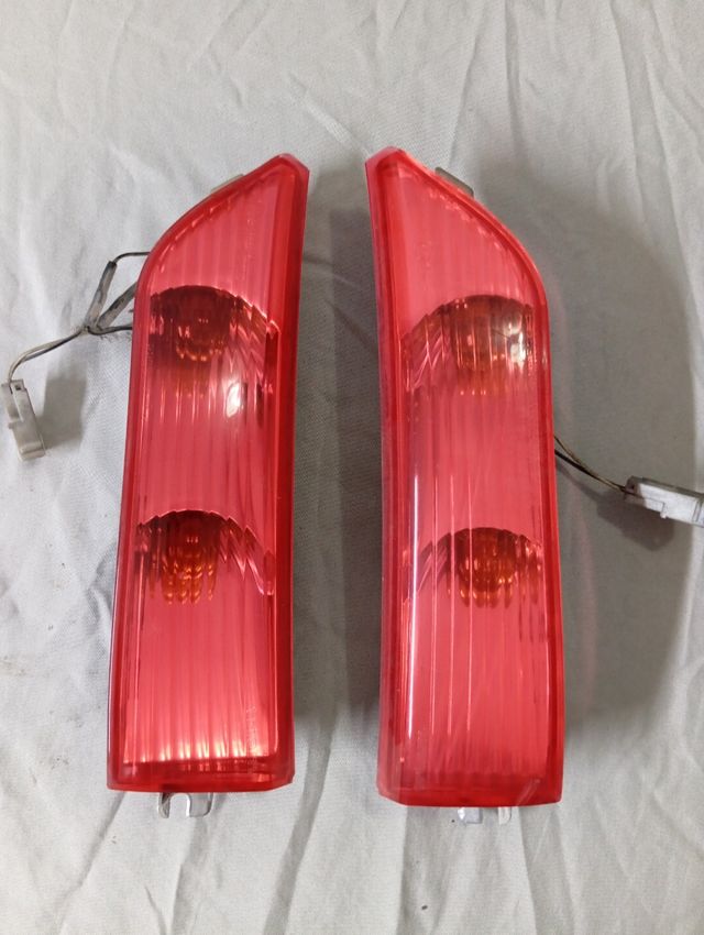 Intermitentes traseros Piaggio X8 200