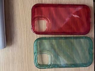 Fundas iPhone 13: Rosa y Verde