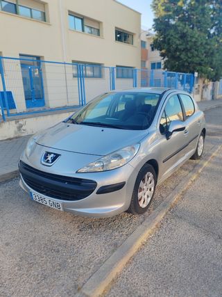 Peugeot 207 2009