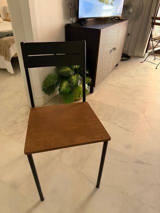 Silla madera negra - Comedor