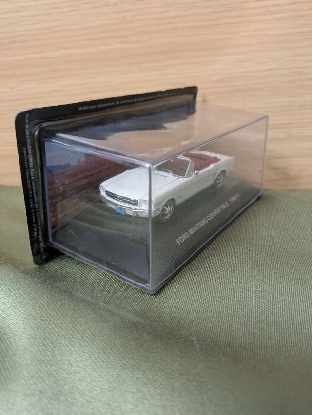 Pack Ford Mustang 1:43