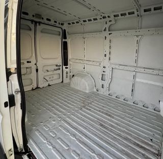 Realizo transportes de mercancías