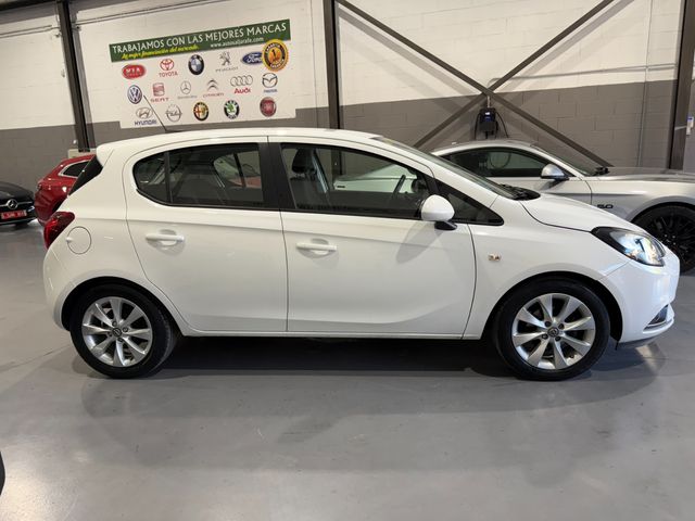 Opel Corsa 1.4 90CV Selective