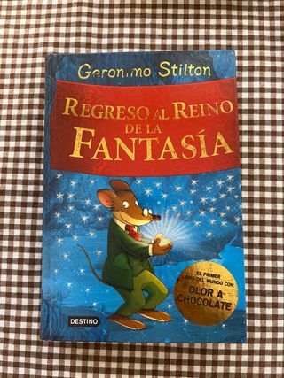 Regreso al Reino de la Fantasía: ¡Libro con olo...