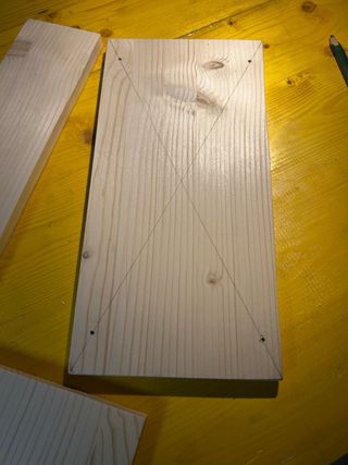 Lampada a sospensione in legno