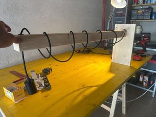 Lampada a sospensione in legno