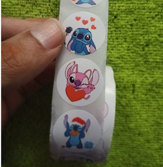LOTE 450 PEGATINAS LILO STITCH DIBUJOS ANIMADOS