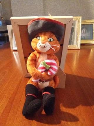 Gato con botas peluche