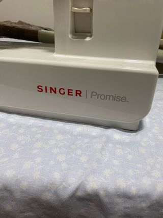 Máquina de coser Singer Promise