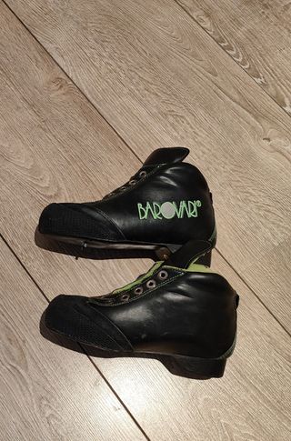 Botas Barovari de hockey patines + cordones