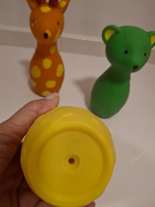 3 juguetes animales goma