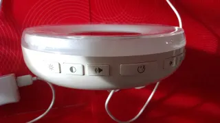 Despertador con Luz Apiker Blanco y radio