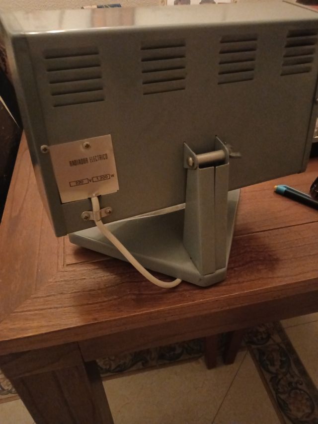 Calefactor COMAFE gris - antiguo