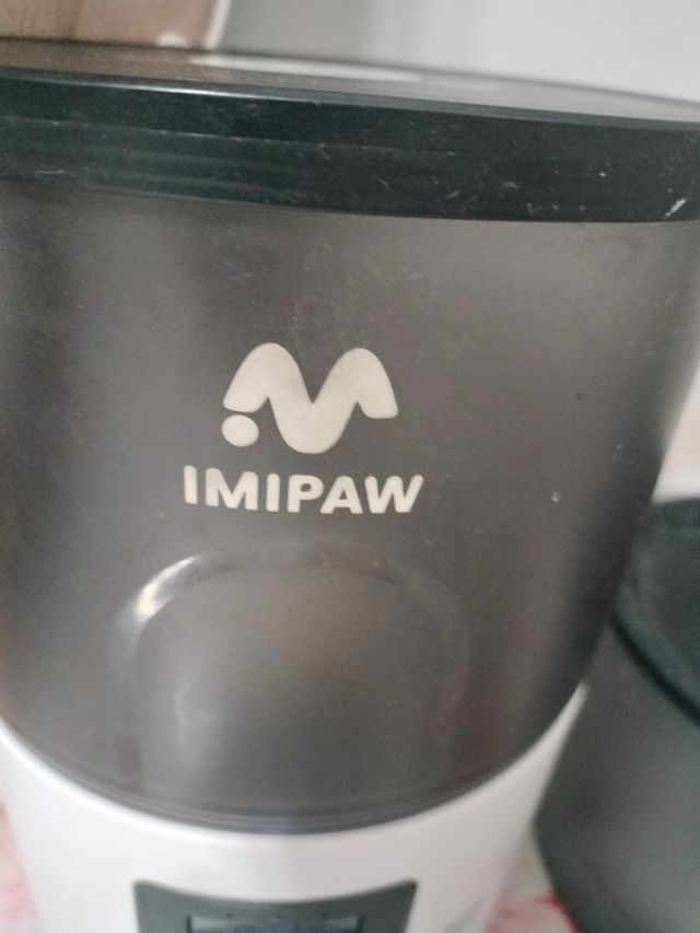 Distributore crocchetta automatico + Fontanella ac