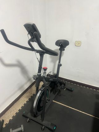 Bicicleta estática casi nueva
