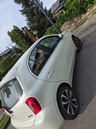 Nissan Micra , tekna premium