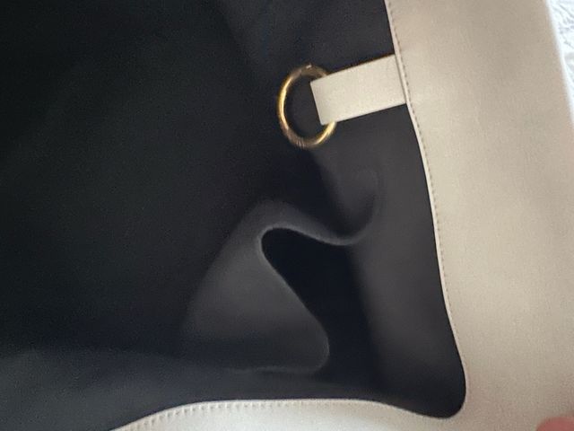 Bolso Balenciaga beige