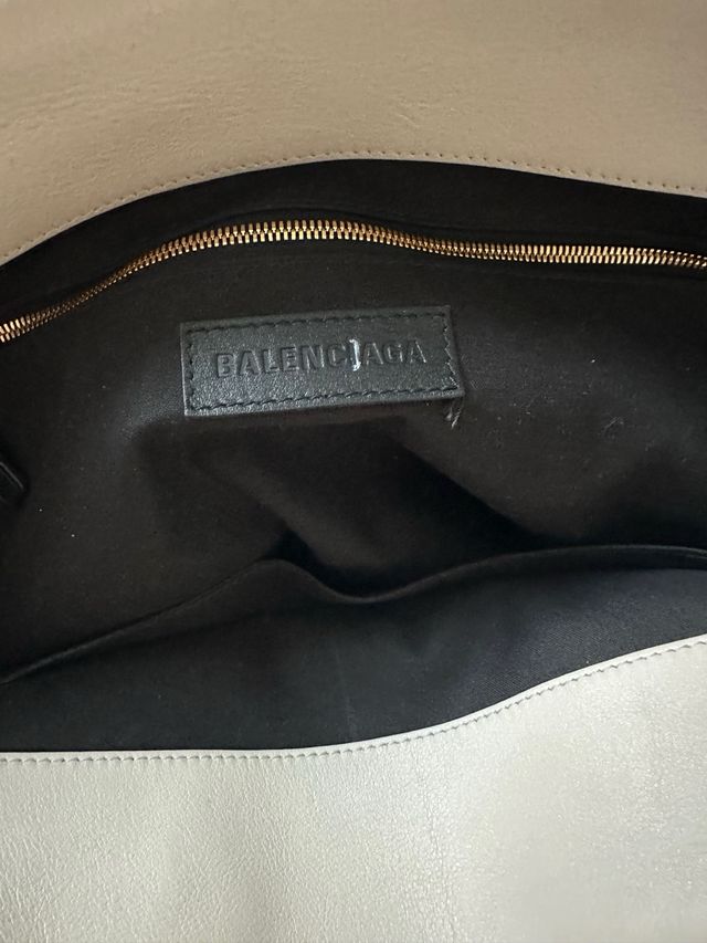 Bolso Balenciaga beige