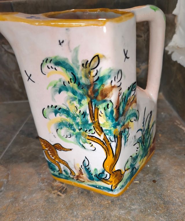 Jarra cerámica antigua