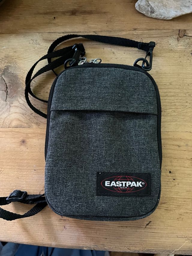 Borsello Eastpak grigio
