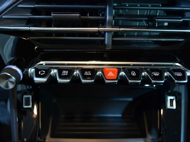 Peugeot 2008 Active Pack BlueHDI 81kW (110CV)