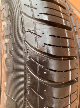 Neumático Pirelli 185/65 R15