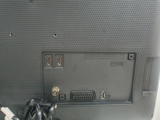 Televisor Samsung 22" ue22d5003bw.