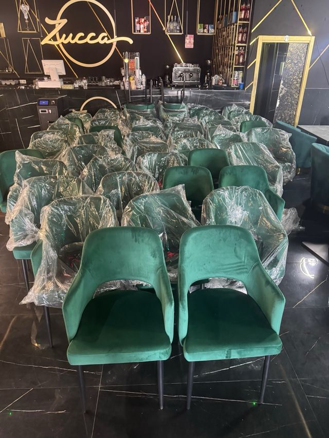 Sillas terciopelo verde hosteleria