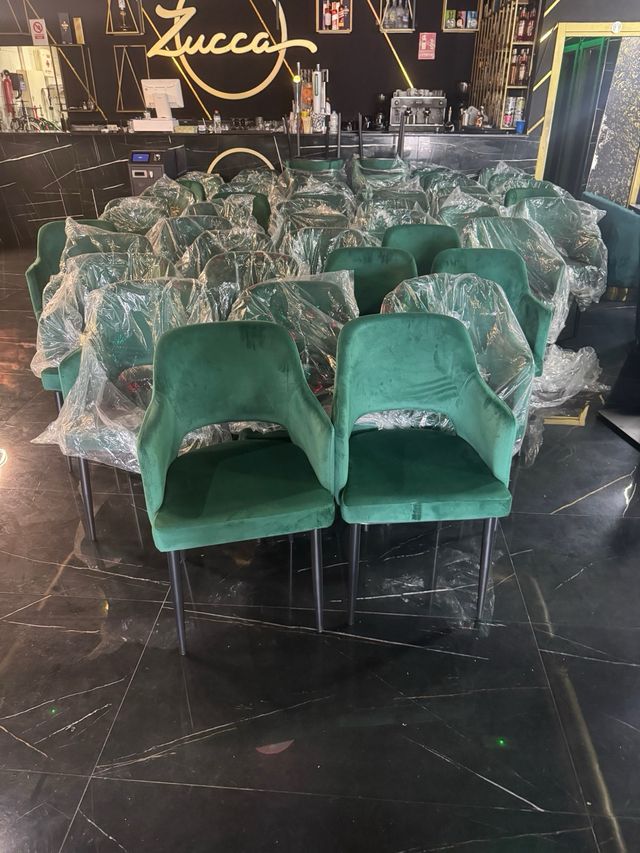Sillas terciopelo verde hosteleria