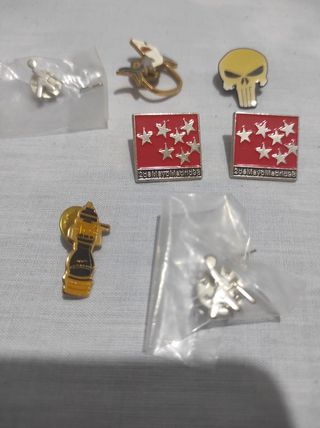 7 Pins 
coleccionables