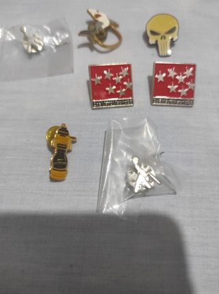 7 Pins 
coleccionables