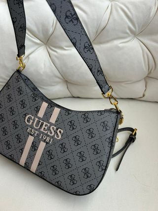 Bolso bandolera Guess gris