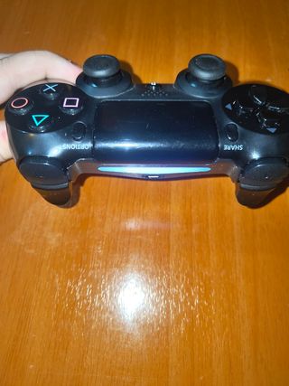 Mandos PS4 (PlayStation 4) DualShock 4 V1