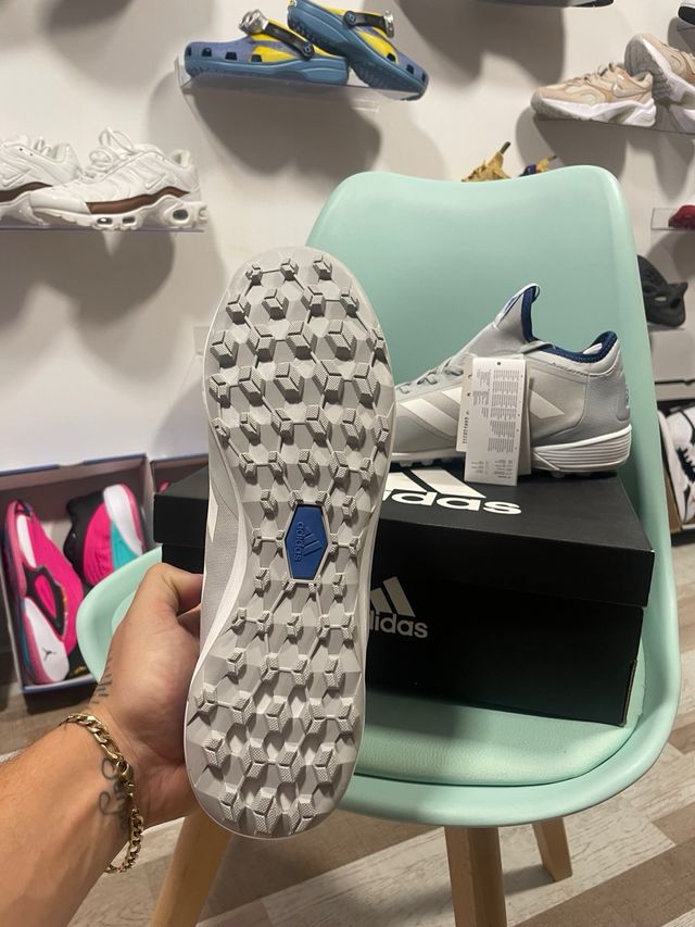 Zapatillas Adidas - Fútbol - 42/43/44